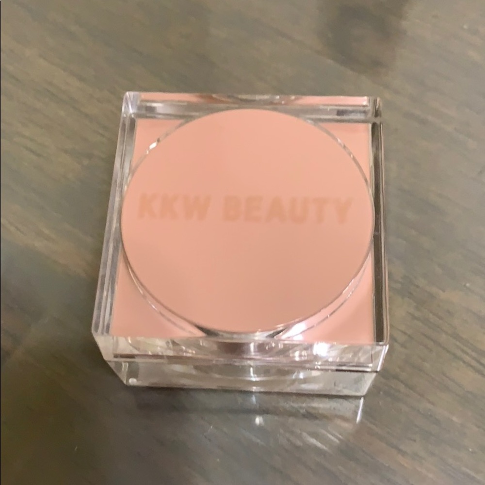 COPY - KKW Bake Powder